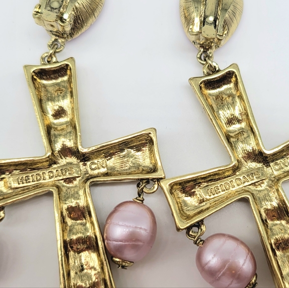 SOLD-Heidi Daus Swarovski Crystal and Glass Pearl Cross Statement Earrings Clip - Picture 11 of 12